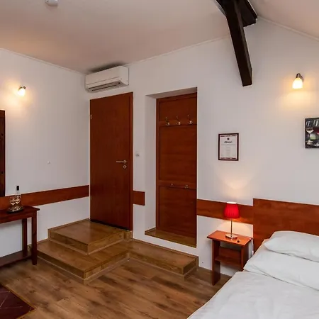 Bed and Breakfast Fenyes Vinorium