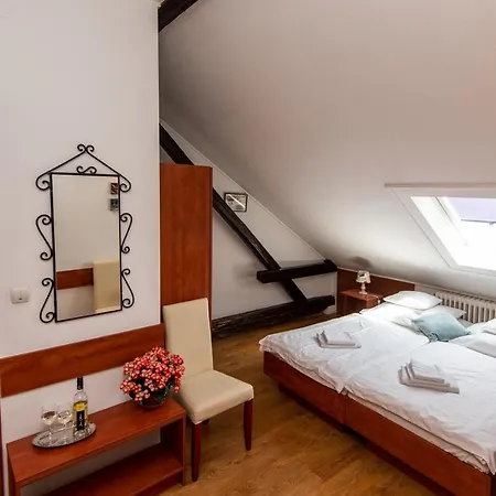 Bed and Breakfast Fenyes Vinorium Σόπρον