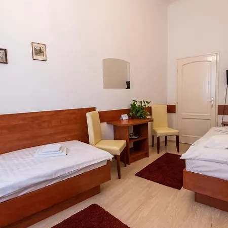 Fenyes Vinorium Σόπρον