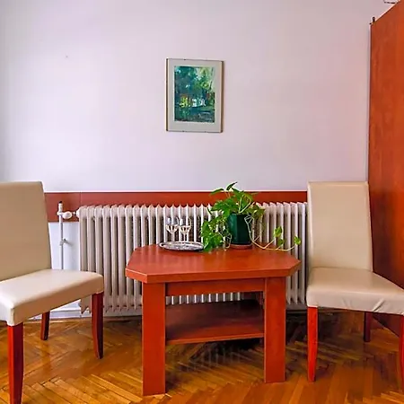 Fényes Vinorium Panzió Sopron