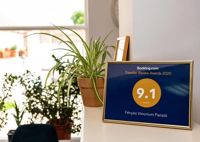 Fenyes Vinorium Bed & Breakfast 3*