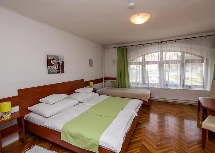 Fenyes Vinorium Отель типа 